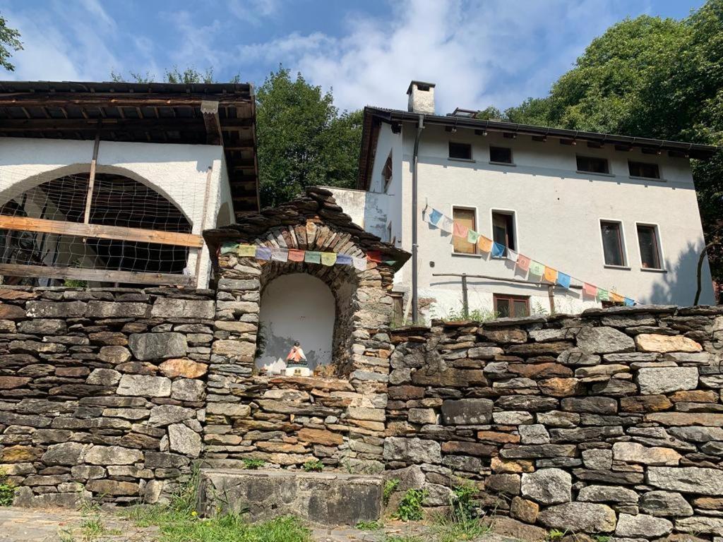 Secret Mountain Retreat Valle Cannobina Orasso ภายนอก รูปภาพ